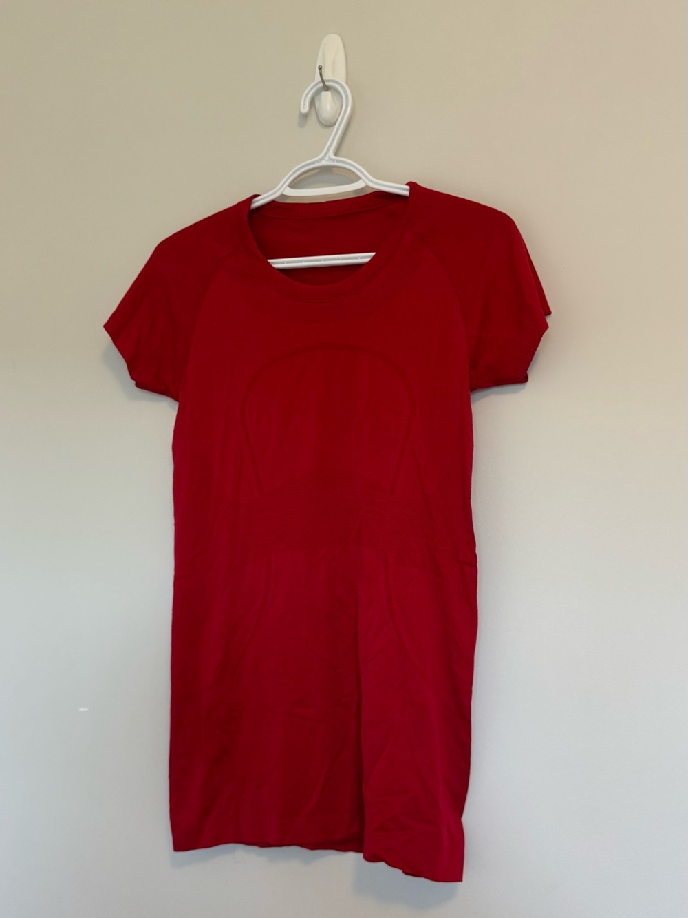 Lululemon Swiftly Tech Short Sleeve Dark Red